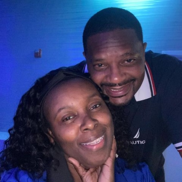 Meet your Posher, Carla - Picture 1 of 1